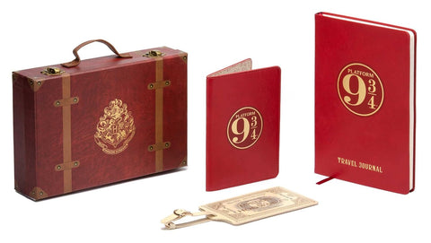 Harry Potter: Platform 9-3/4 Travel Set Insight Editions