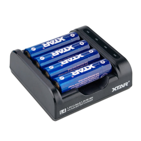 Xtar L4 Battery Charger With 4Xaa Batteries 2500Mah 1.5V For Li-Ion & Ni-Mh