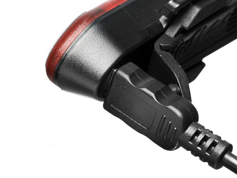 Mactronic Red Line Outdoor Line Bicycle Tail Light Abr0021 20 Lm Rechargeable