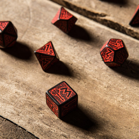 DWARVEN BLACK AND RED DICE SET ROLE PLAYING GAMES Q-WORKSHOP DND RPG ROLL NEW