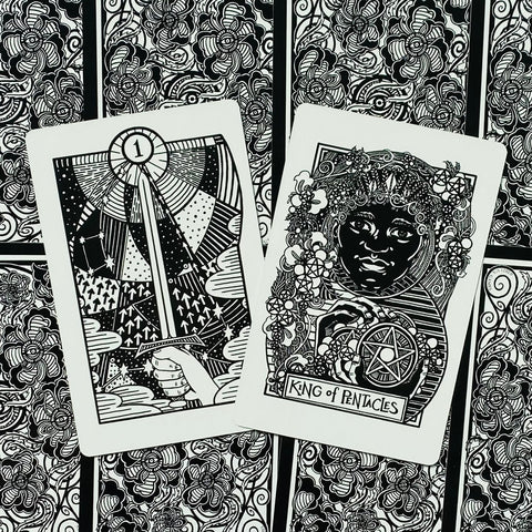 Heart And Hands Tarot Cards Deck Esoteric Liz Blackbird US Games Systems NEW