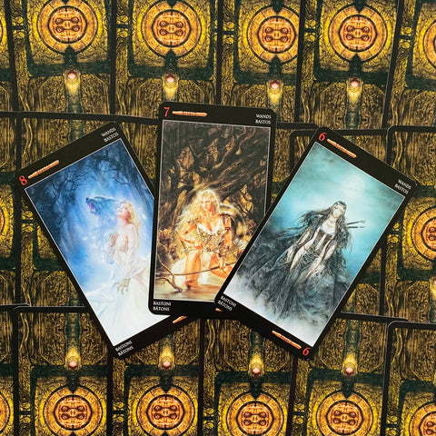 Royo Dark Tarot Deck Cards Esoteric Fortune Telling Lo Scarabeo NEW