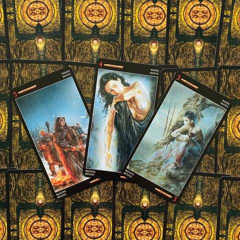 Royo Dark Tarot Deck Cards Esoteric Fortune Telling Lo Scarabeo NEW