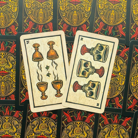 Tarot del Toro cards and guidebook Insight Editions