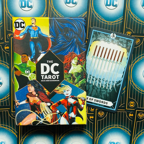 The Dc Tarot Cards Deck & Guidebook Super Heroes C. Gilly Insight Editions