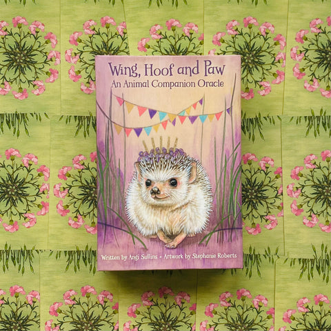 Wing, Hoof And Paw: An Animal Companion Oracle Cards Deck