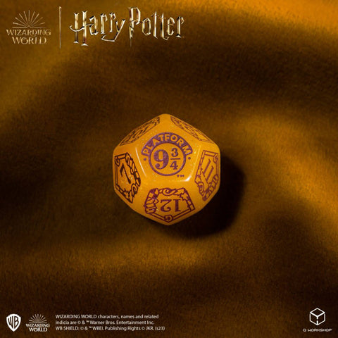 Harry Potter. Gryffindor Modern Dice Set Gold Role Playing Games Q-Workshop