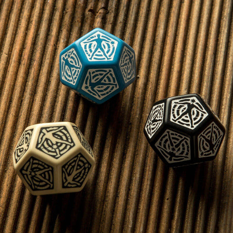 Q-Workshop D12 Hit Location Dice Beige & Black – RPG Role Playing Game