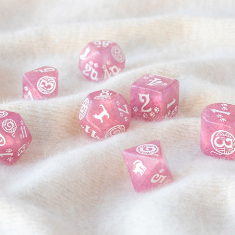 Cats Dice Set: Daisy Rpg Dice Polyhedrons Pink White D4 Inside Q-Workshop Rcat07