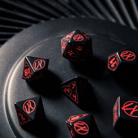 CYBERPUNK RED RPG DICE SET BLOOD OVER CHROME ROLE PLAYING GAMES Q-WORKSHOP NEW