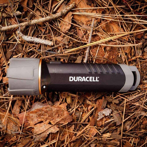 Duracell Floating Led Flashlight Auto-On 200 Lumens + 3 Aa Batteries Included