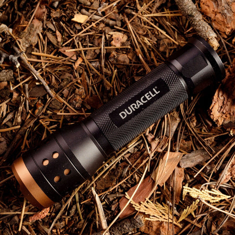 Duracell Focusing Led Flashlight 700 Lumens + 4 Aaa Batteries Included Aluminum