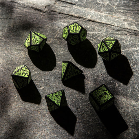 Celtic 3D Revised Dice Set Black And Green Rpg Role Playing Games Q-Workshop NEW