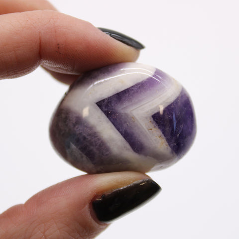 12 Medium African Tumble Stones Amethyst - Chevron Gemstones Ancient Wisdom NEW
