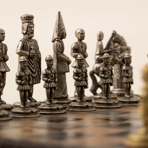 King Arthur Metal Chess Set, Leatherette Board 28cm, King 6.7cm, Made in Italy