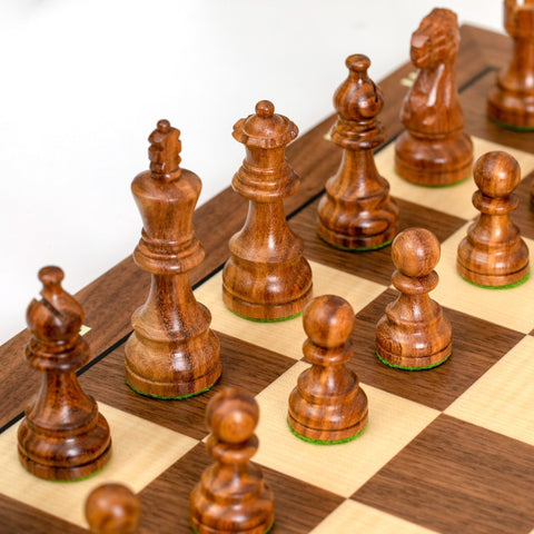 Italfama Hand-Carved Wooden Chess Set, Weighted Pieces, Walnut/Maple Board 50cm