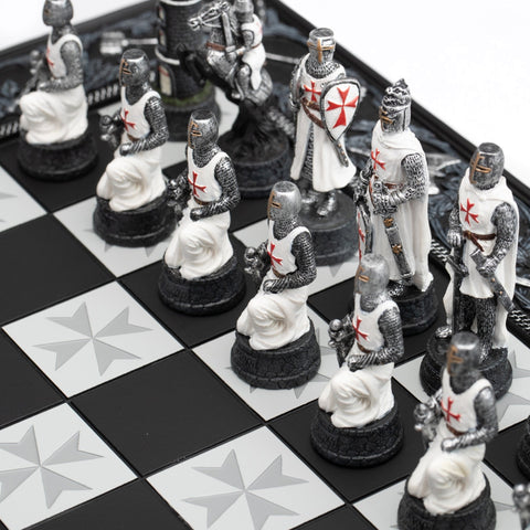Italfama Crusader-Themed Hand-Painted Resin Chess Set, 43cm Board, Made in Italy