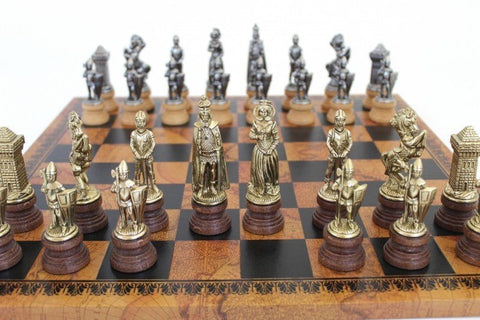 Italfama Mary Stuart Handmade Chess Set Gold/Silver Plated, Faux Leather Board