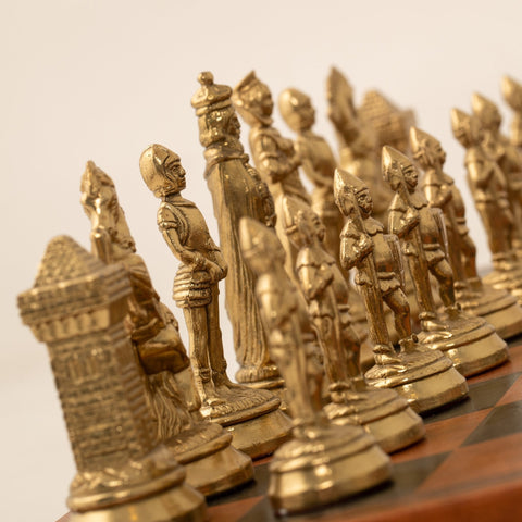Italfama Mary Stuart IV Metal Chess Set with Leatherette Board, Made in Italy