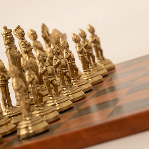 Italfama Mary Stuart IV Metal Chess Set with Leatherette Board, Made in Italy
