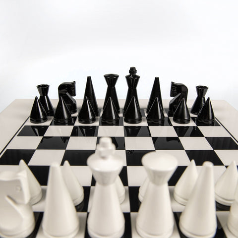 Italfama Handcrafted Acacia Wooden Chess Set, 40x40cm Lacquered Board, Italy