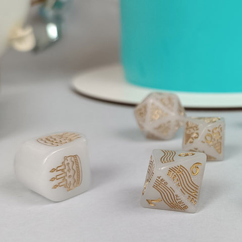 Q-Workshop 20 Years Happy Birthday Dice Set White & Gold Limited Edition S20Y03