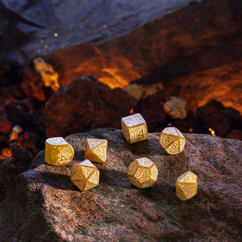 Dwarven Dice Set Gold With Sandy Engravings Rpg Games Plastic Q-Workshop RDWA08