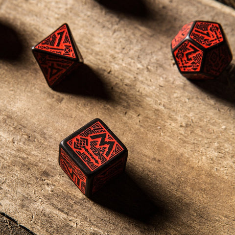 DWARVEN BLACK AND RED DICE SET ROLE PLAYING GAMES Q-WORKSHOP DND RPG ROLL NEW
