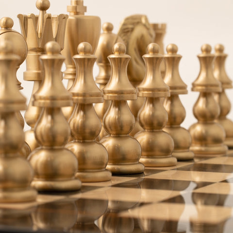 Italfama Large Brass Chess Set with Wooden Board, Made in Italy, King 11.5 cm