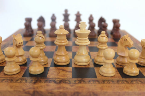 Italfama Magnetic Acacia Wood Chess Set with Antique Map Board