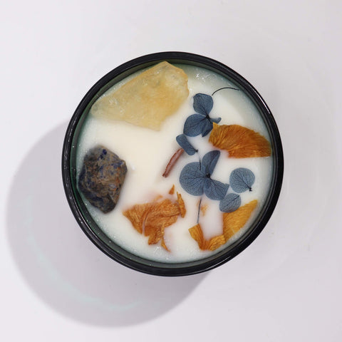 Hop Hare Lemongrass Honeysuckle Crystal Candle Citrine Sodalite Wooden Wick