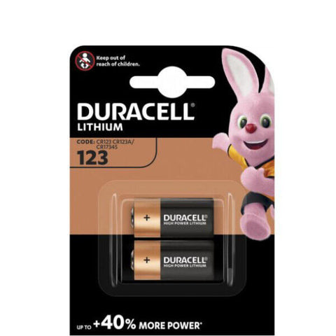 Packaging of 2 Duracell Cr123 Lithium Batteries with the Duracell logo and a cartoon character on the front.