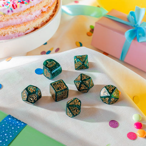 Q-Workshop Happy Birthday Balloons 7pc RPG Dice Set Shimmer Green Gold