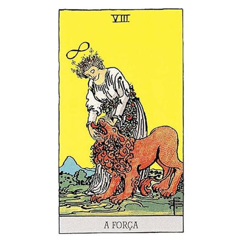Tarot de A.E. Waite 78-Card Deck Portuguese Edition by AGM Urania