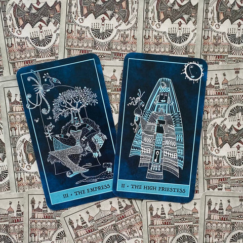 Tarot Of Light And Shadow Cards Deck Watkins Publishing John Matthews Aste With Bag