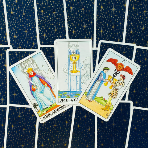 Universal Waite Tarot Deck & Book Set Esoteric Telling US Games Systems Uws99