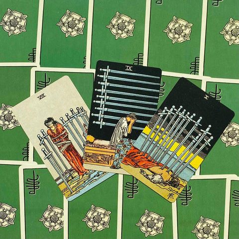 Smith-Waite Borderless Tarot Deck 84 Cards by US Games Systems