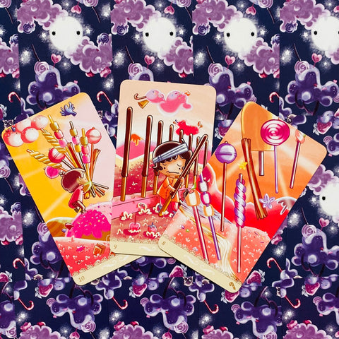 Happy Tarot 78-Card Deck by Lo Scarabeo with Guidebook for Divination