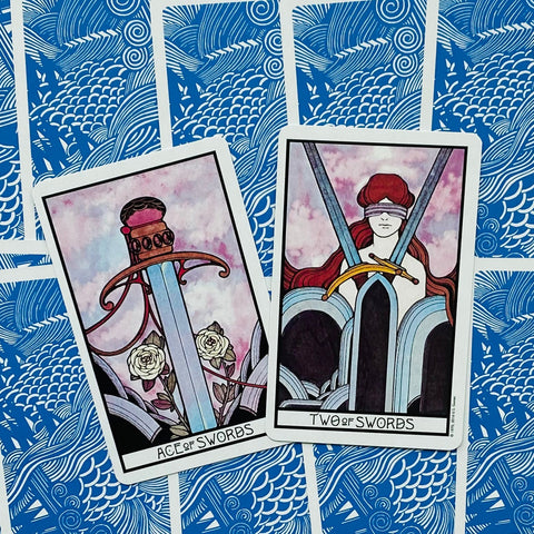 Aquarian Tarot Deck in Collectible Tin by US Games Systems, 78 Cards