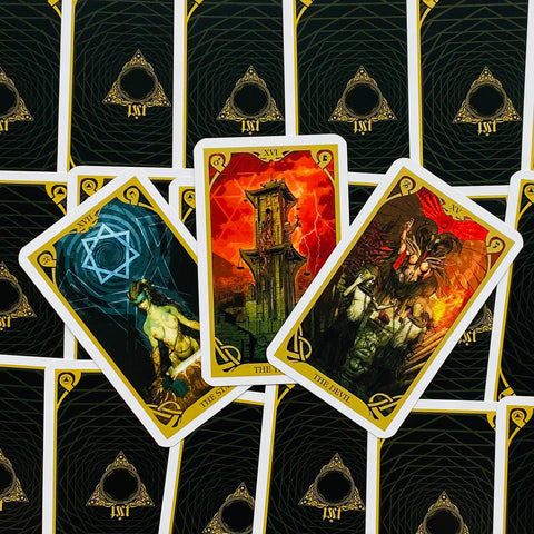 Night Sun Mini Tarot Cards Deck Fabio Listrani Lo Scarabeo 78-Card