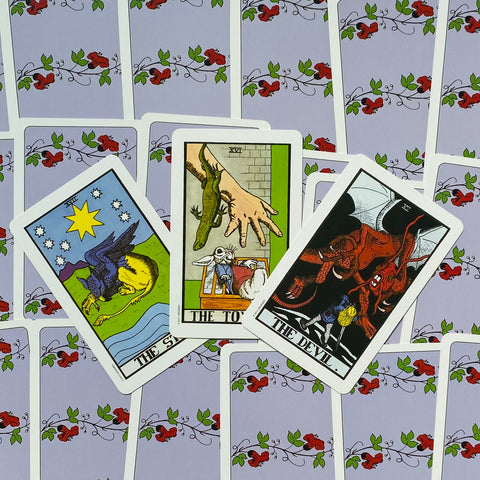 The Wonderland Tarot In A Tin Cards Deck Esoteric Telling US Games Systems With Bag
