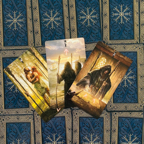 Runic Tarot Deck & Guidebook Set Norse Mythology Lo Scarabeo 78 Cards