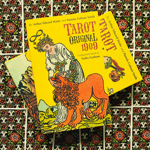 Tarot Original 1909 Cards Kit Deck And Book Lo Scarabeo Esoteric Waite Smith NEW