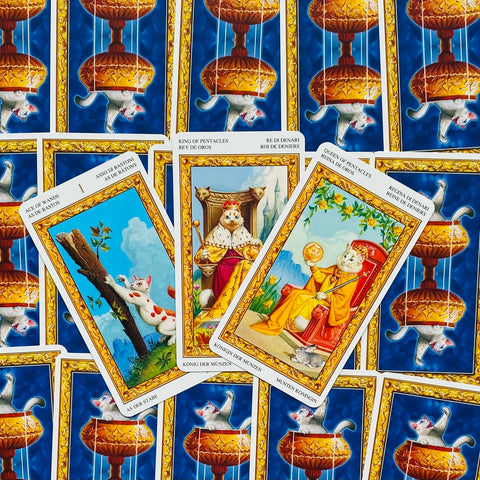 Tarot of White Cats 78 Card Deck by Lo Scarabeo with Guidebook