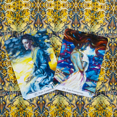 Portraits of a Woman Aspects of a Goddess Oracle Deck Lo Scarabeo