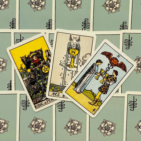 Smith Waite Centennial Deck Cards Tin Box Esoteric US Games Systems NEW