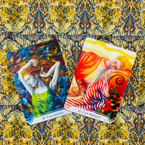 Portraits of a Woman Aspects of a Goddess Oracle Deck Lo Scarabeo