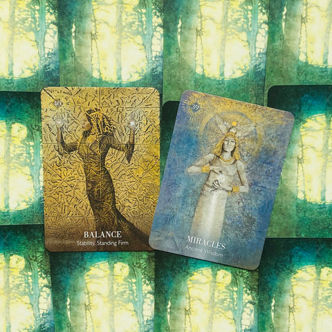 The Priestess Of Light Oracle Card Deck Of Divination & Guidebook