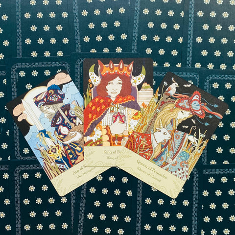 Universal Folk Tarot Cards Deck & Guidebook US Games Systems With Bag