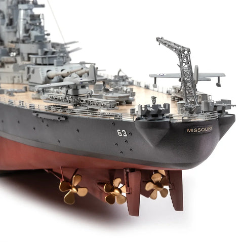 OcCre USS Missouri BB-63 Wooden Battleship Model Kit 1:200 Scale Expert 16002